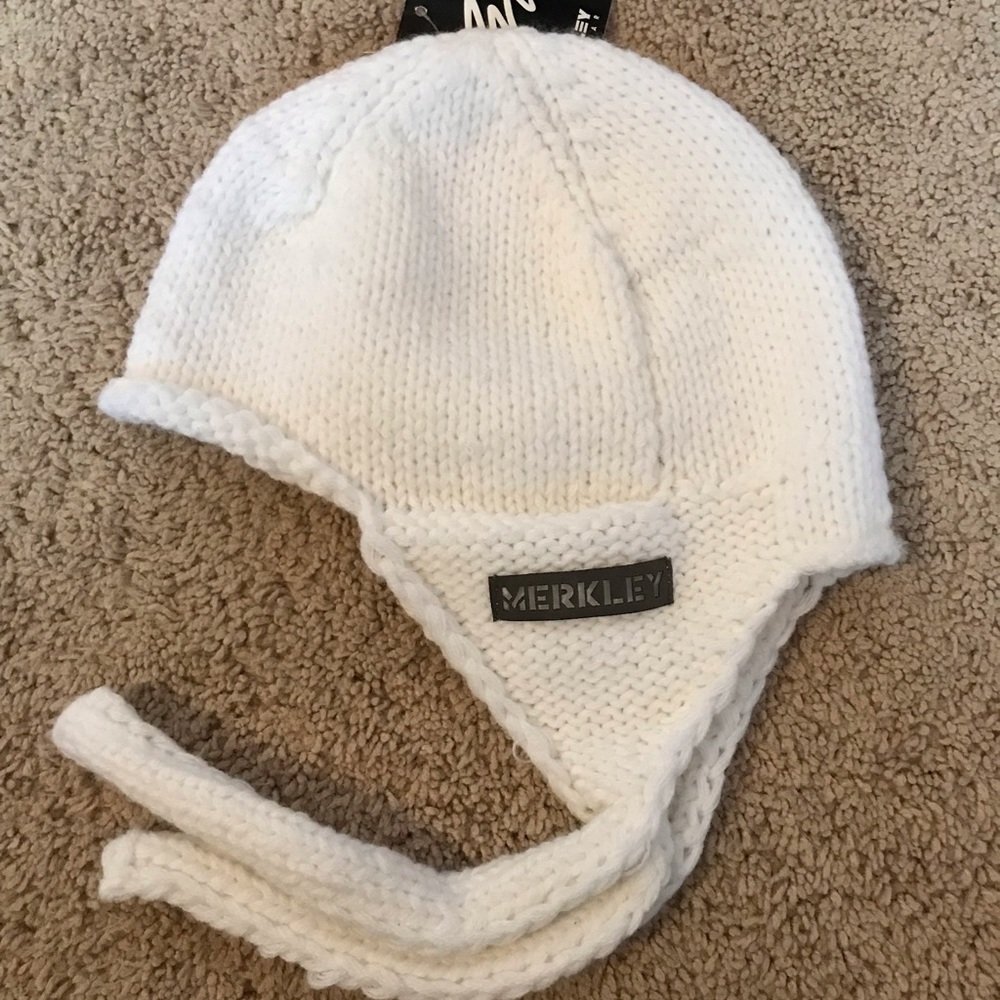 NWT Merkley Winter Hat